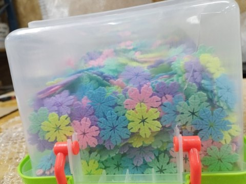 Klocki Konstrukcyjne, Rzepy, Kreatywne Rzepki Czepki Płatki Śniegu Ok. 2500 Sztuk 3,1cm Przecena 2